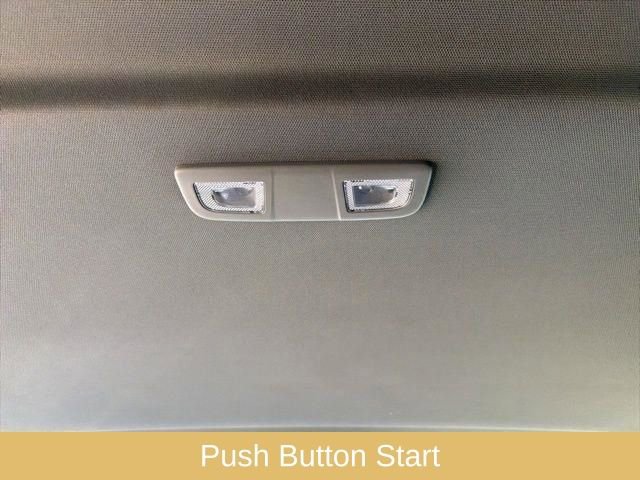 Used 2025 Chevrolet Silverado 2500 LT image 29