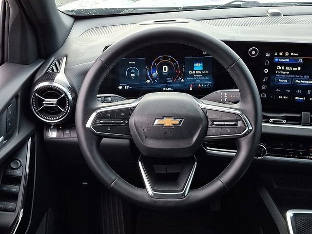 Used 2026 Chevrolet Equinox LT FWD image 19