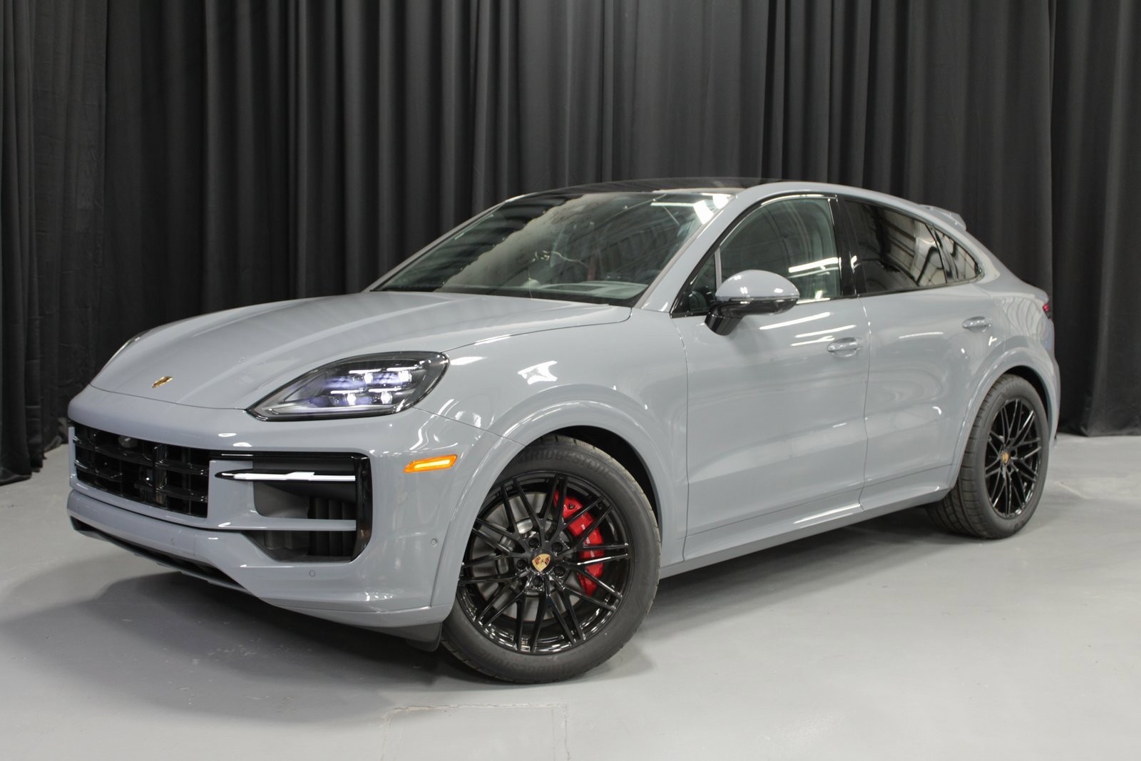 New 2025 Porsche Cayenne GTS