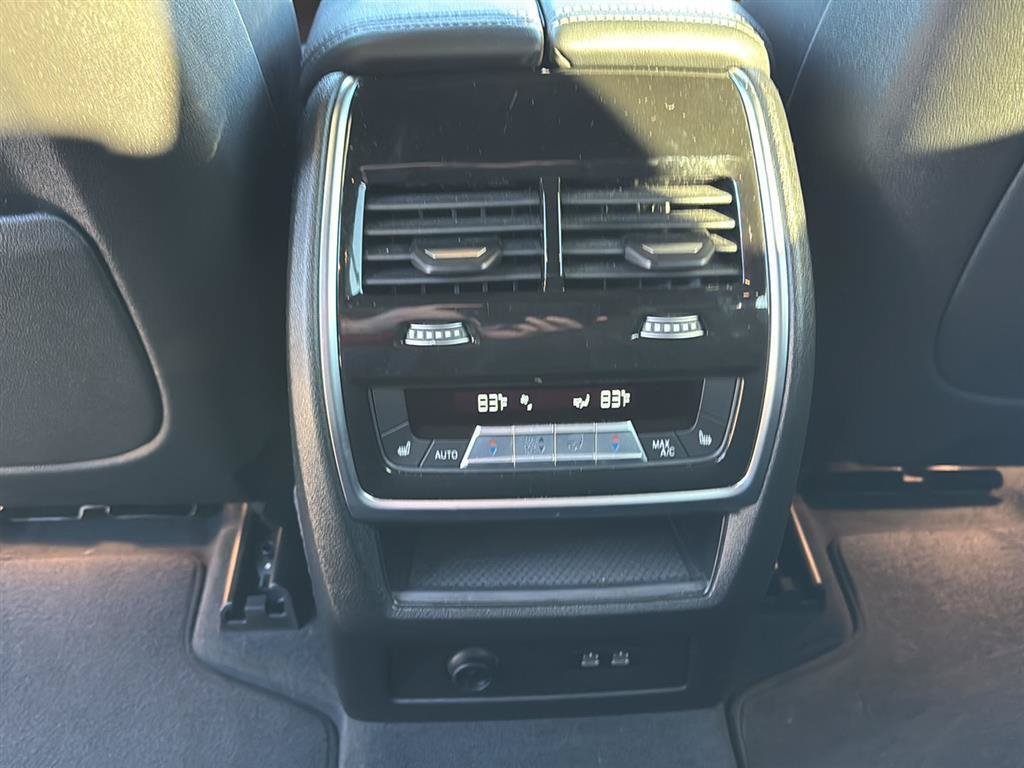 Used 2025 BMW X5 xDrive40i AWD/4WD image 18