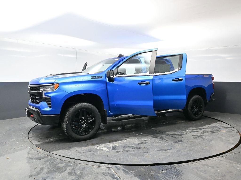 Used 2025 Chevrolet Silverado 1500 LT Trail Boss w/ LPO, Dark Essentials Package image 56