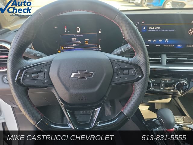 Used 2026 Chevrolet Trax RS FWD image 21