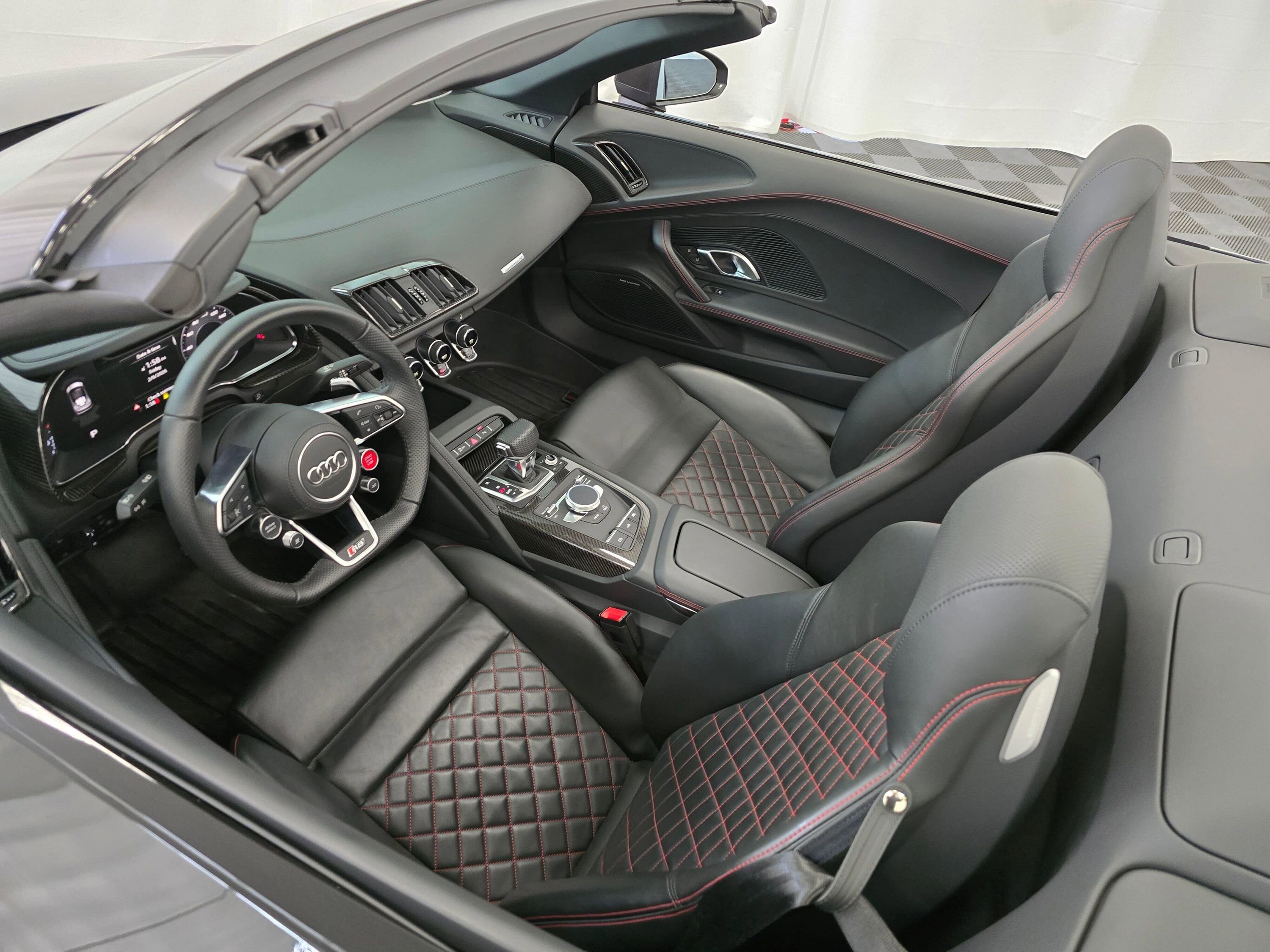 Used 2020 Audi R8 V10 performance image 37
