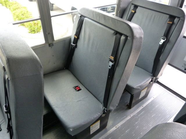 Used 2007 Chevrolet Express 3500 w/ School Bus Package image 23