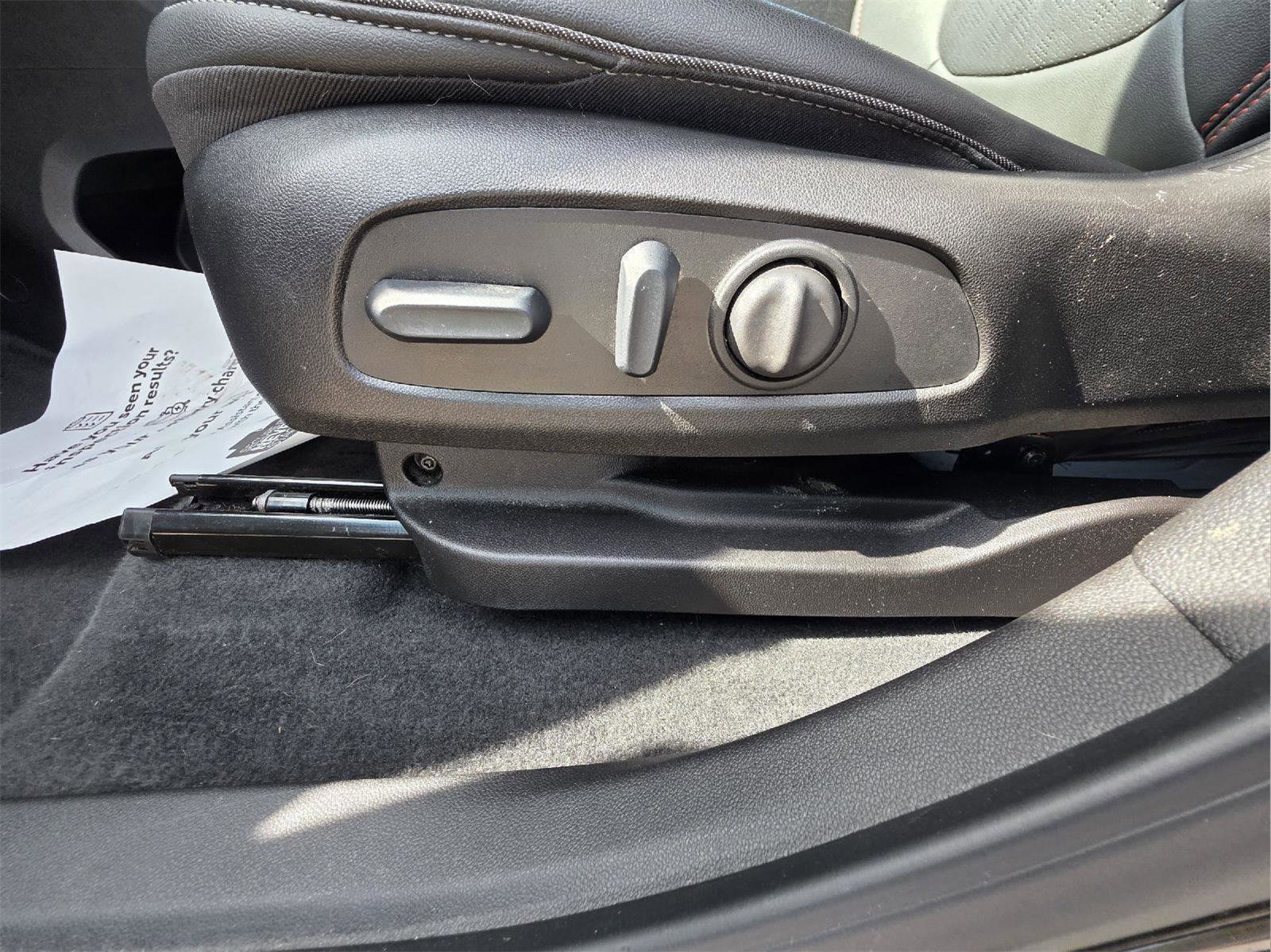 Used 2023 Chevrolet Bolt EUV Premier w/ Sun & Sound Package image 13