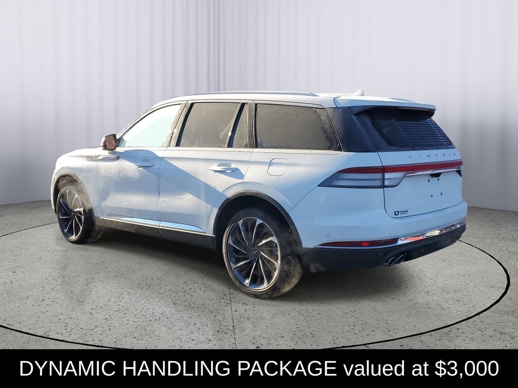 Used 2020 Lincoln Aviator Reserve w/ Equipment Group 202A image 5
