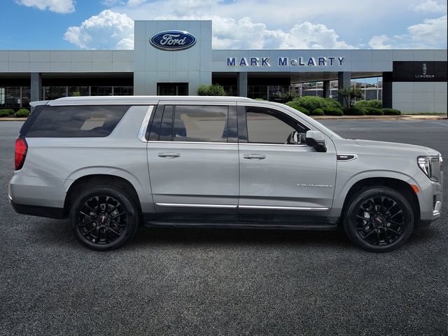 Used 2023 GMC Yukon XL SLT image 6