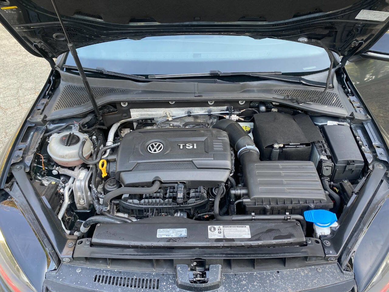 Used 2017 Volkswagen GTI Sport image 55