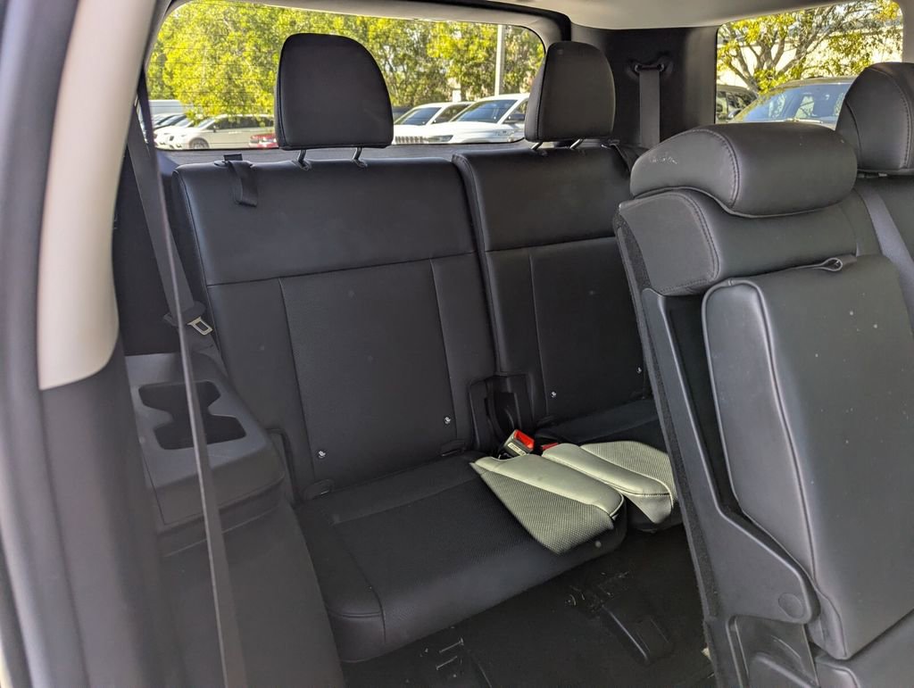 Used 2025 Hyundai Santa Fe SEL image 15