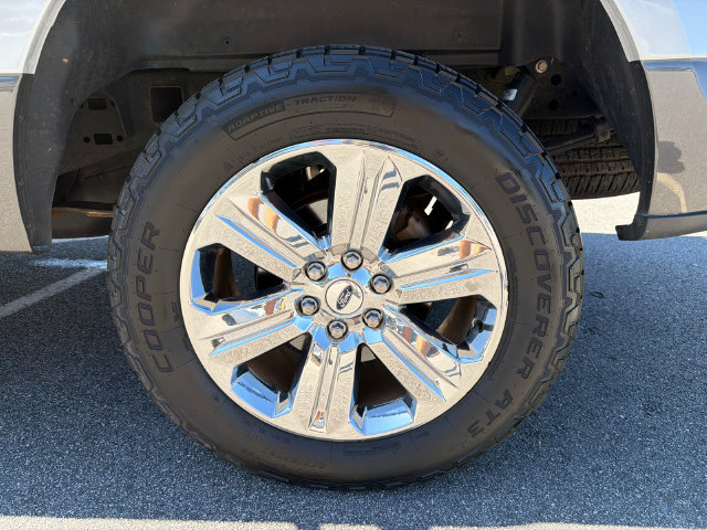 Used 2018 Ford F150 XLT w/ Equipment Group 302A Luxury AWD/4WD image 19