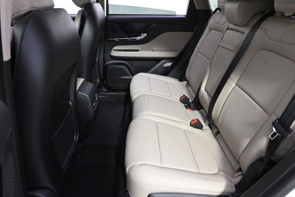 New 2026 Lincoln Corsair Reserve image 21