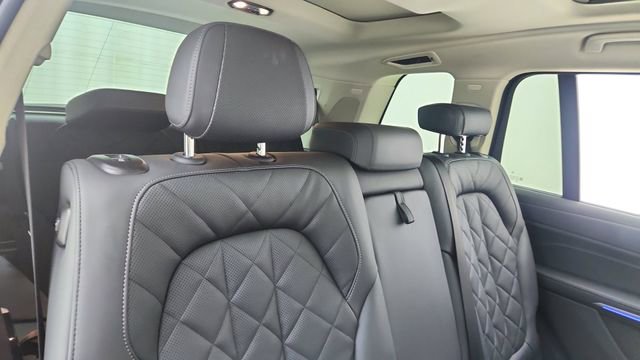 Used 2026 BMW X7 xDrive40i image 27