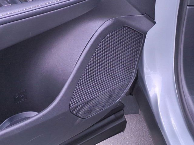 Used 2025 Lexus RX 350h w/ Convenience Package image 17