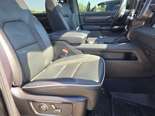 Used 2026 RAM 1500 Limited AWD/4WD image 4