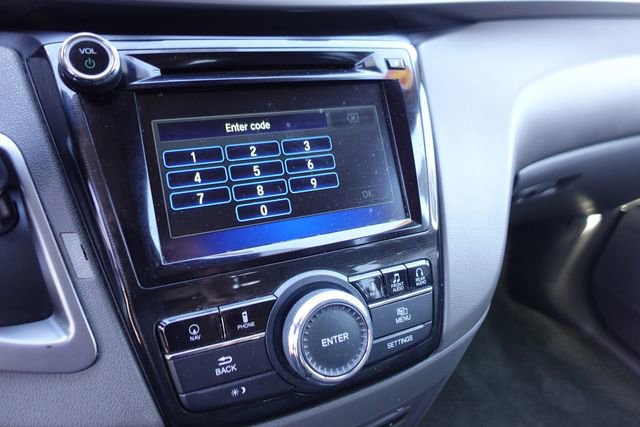 Used 2016 Honda Odyssey Touring Elite image 20