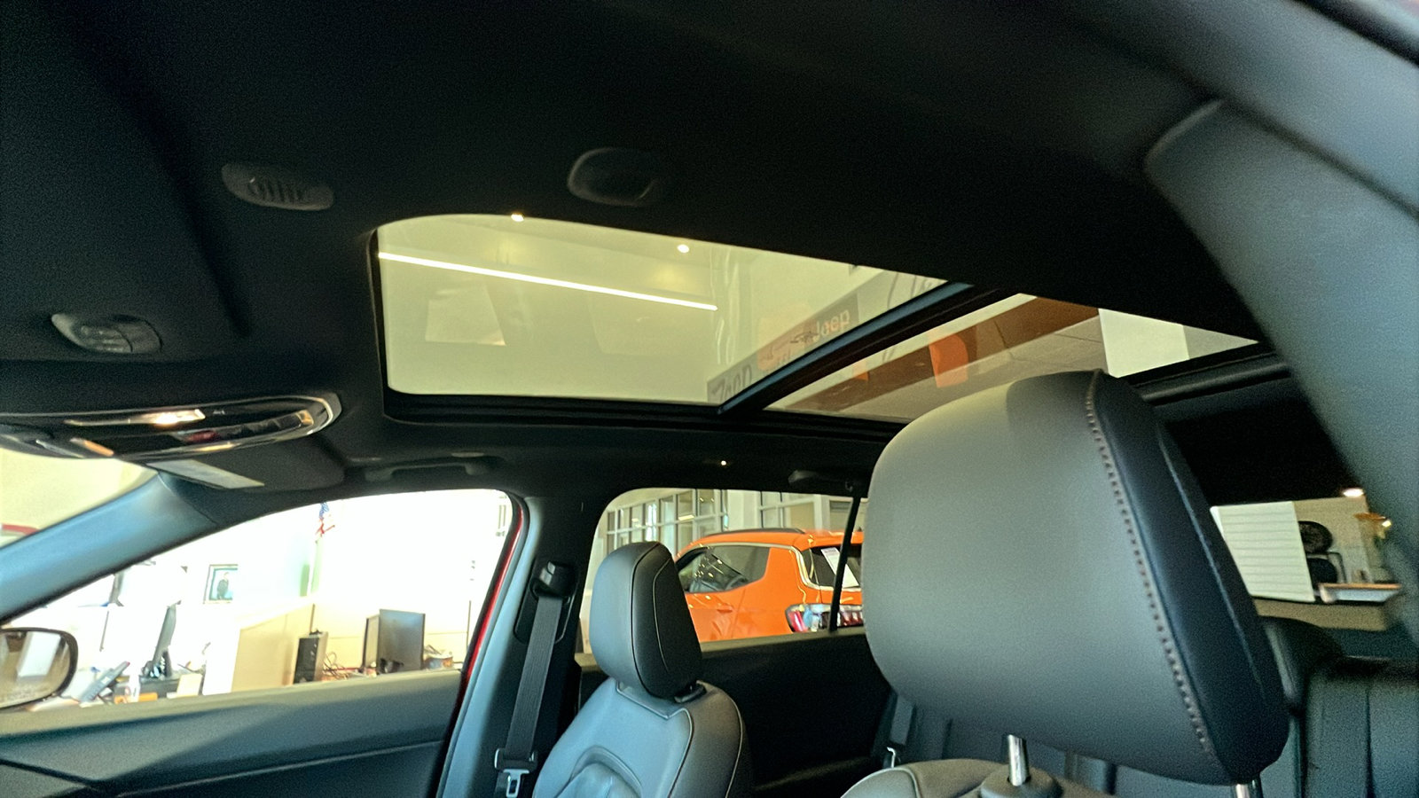 New 2026 Jeep Cherokee Overland image 20