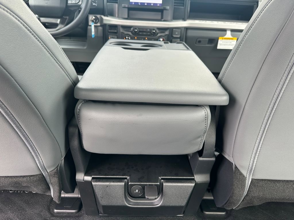 New 2026 Ford F250 XL image 17