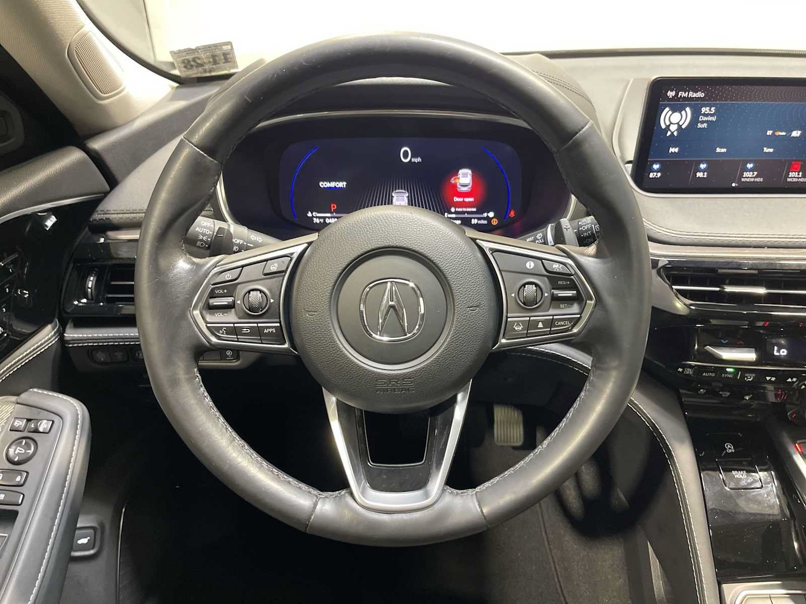 Certified 2024 Acura MDX w/ Advance Package AWD/4WD image 15