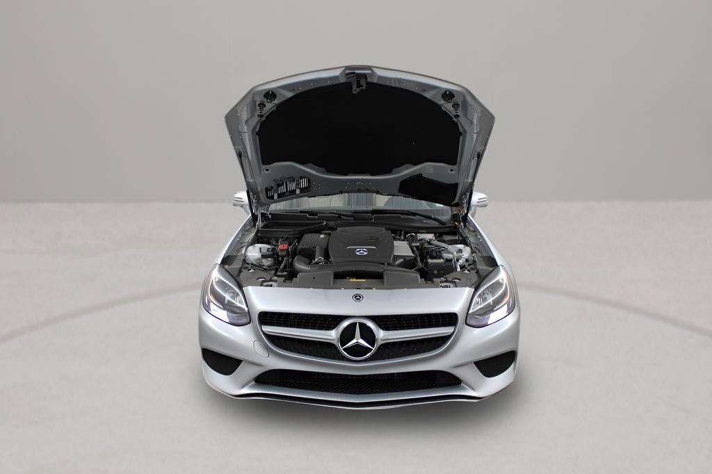 Used 2019 Mercedes-Benz SLC 300 image 30