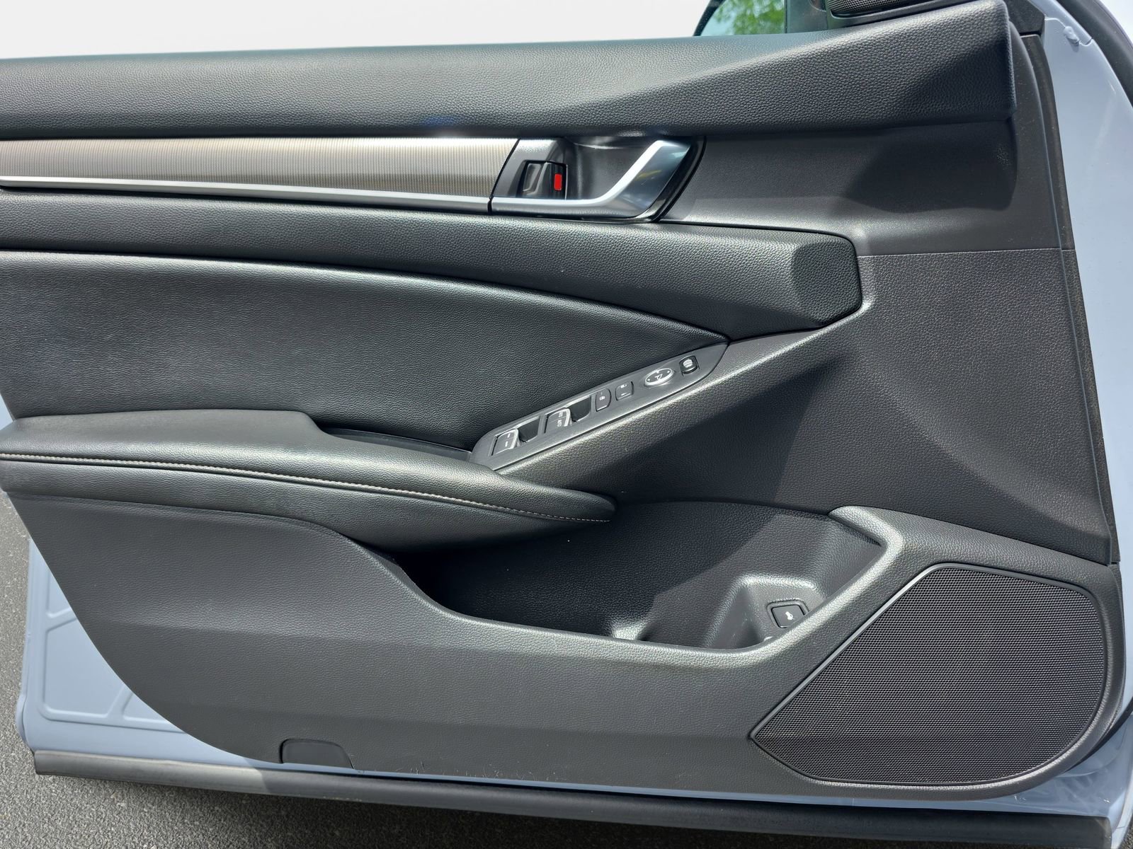Used 2022 Honda Accord Sport image 26