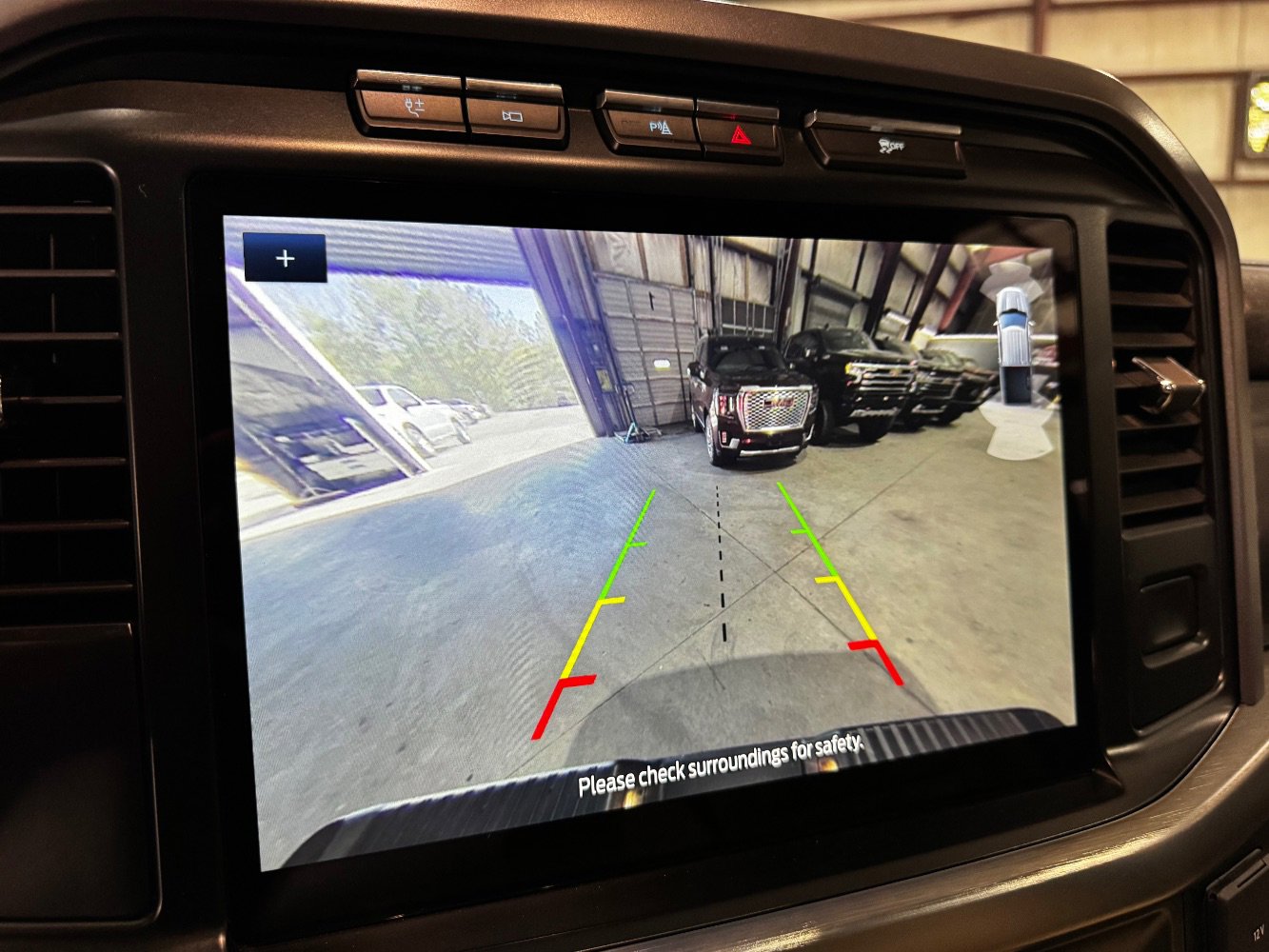 Used 2022 Ford F150 Lariat w/ Equipment Group 502A High image 33