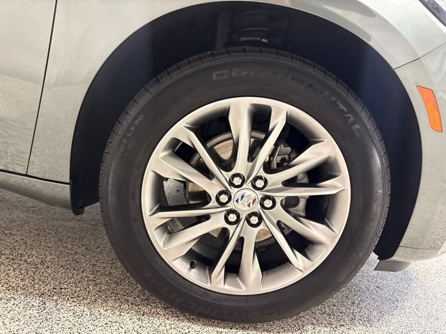 Used 2024 Buick Enclave Avenir w/ Trailering Package, 5000 lbs. AWD/4WD image 34