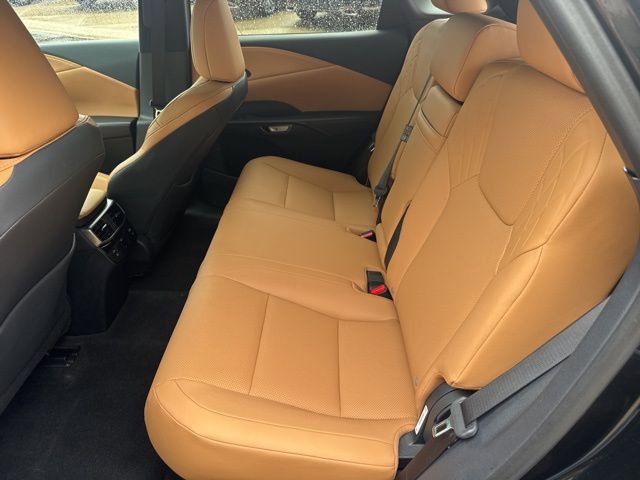 Used 2023 Lexus RX 350 Premium w/ Accessory Package AWD/4WD image 31