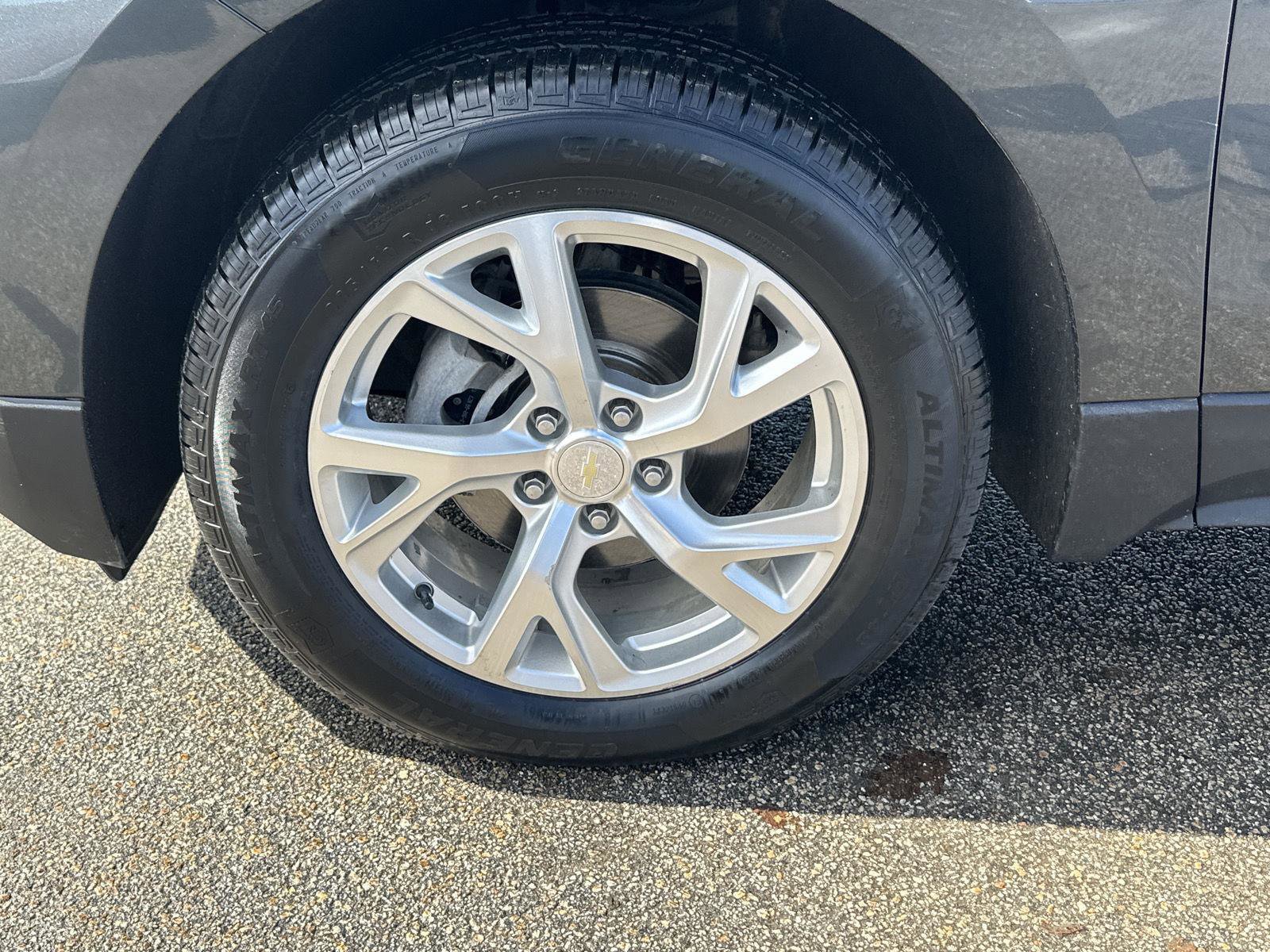 Used 2020 Chevrolet Equinox Premier image 10