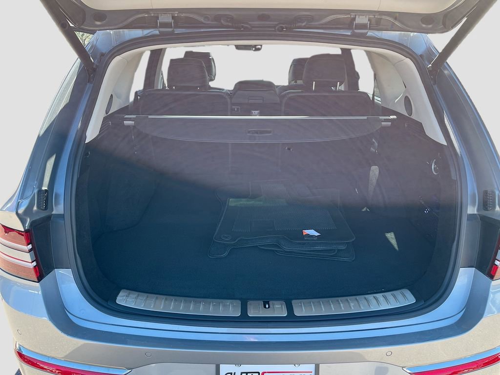 Used 2025 Genesis GV80 2.5T Prestige image 28