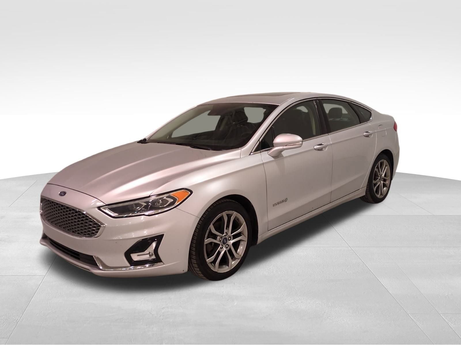 Used 2019 Ford Fusion Titanium image 8