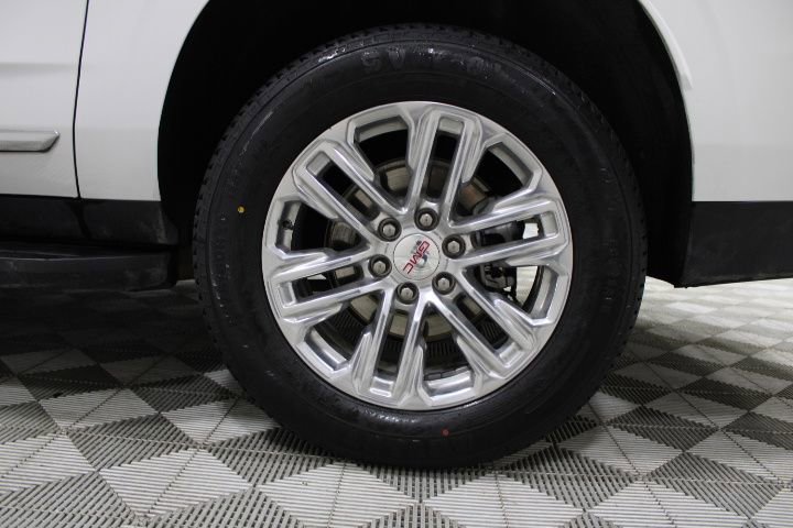 Used 2023 GMC Yukon XL SLT w/ SLT Luxury Package image 48