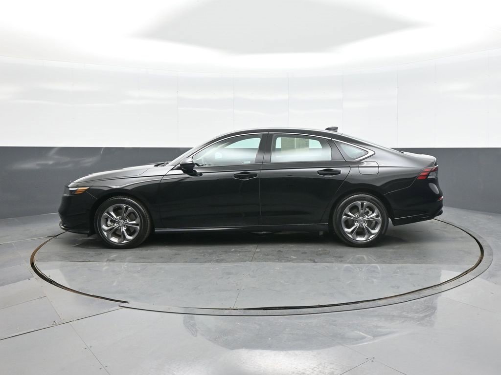 Used 2023 Honda Accord EX-L image 4