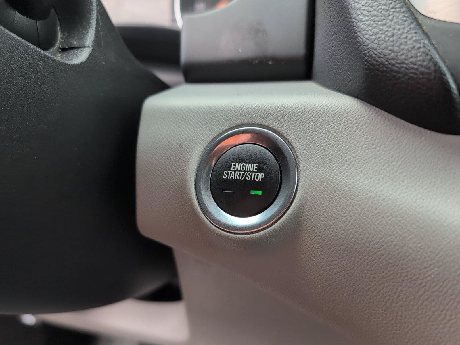 Used 2024 GMC Terrain SLE FWD image 21