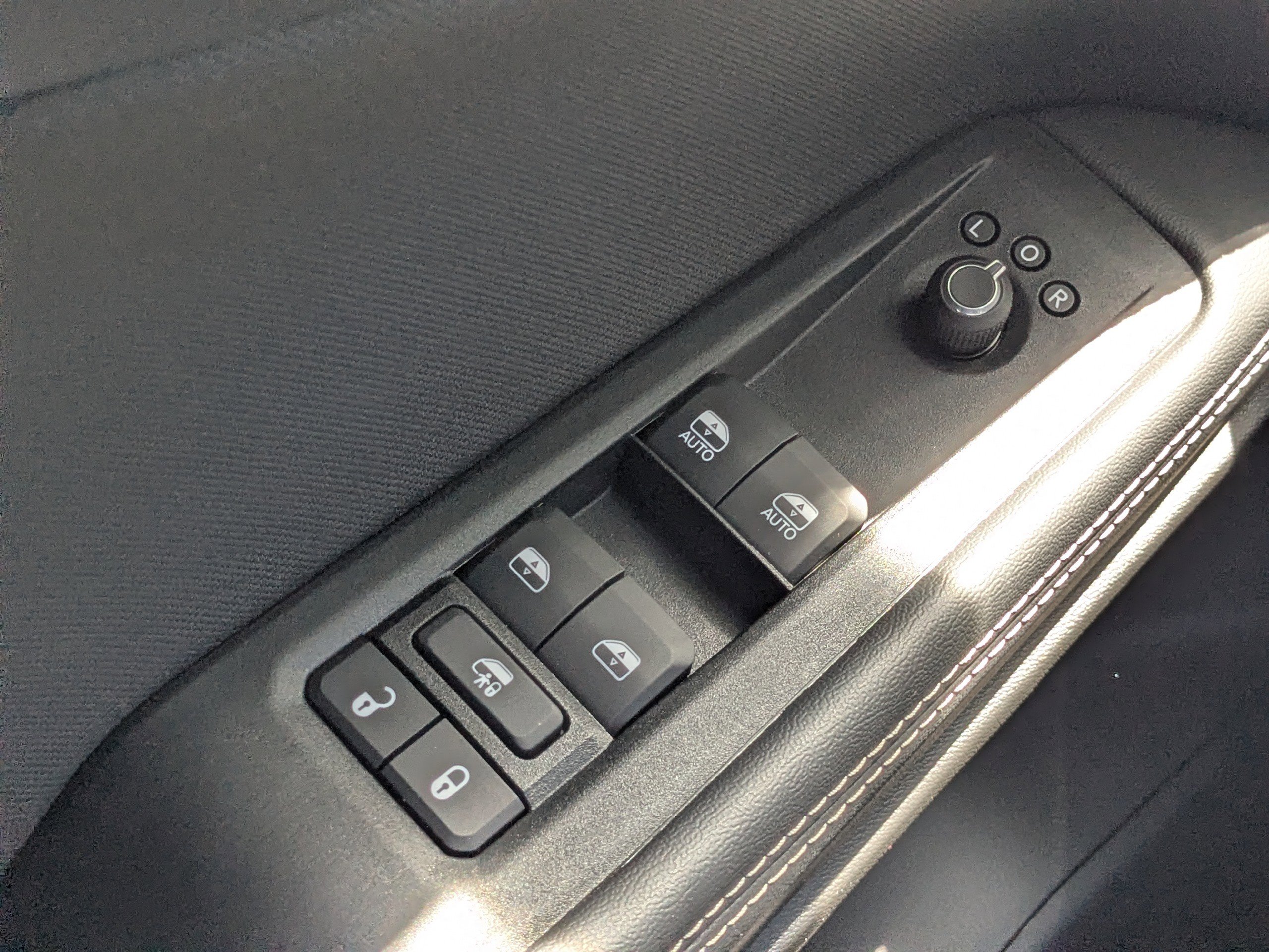 New 2026 Jeep Cherokee Laredo image 22