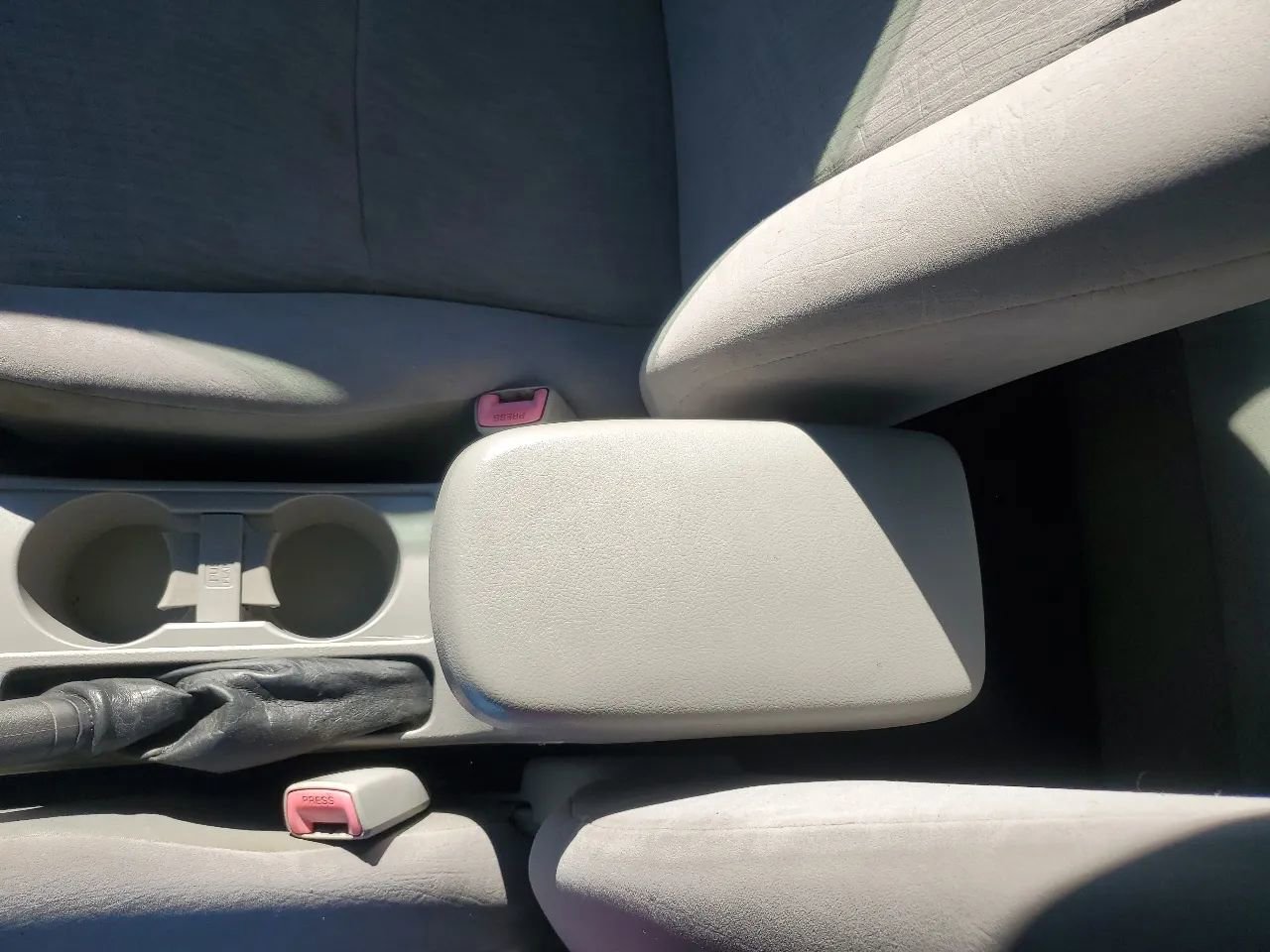 Used 2010 Toyota Corolla LE image 26