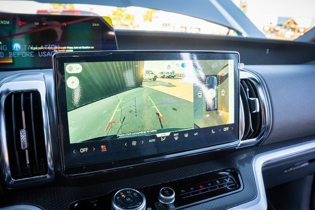 New 2025 Ford Expedition Max Platinum image 22