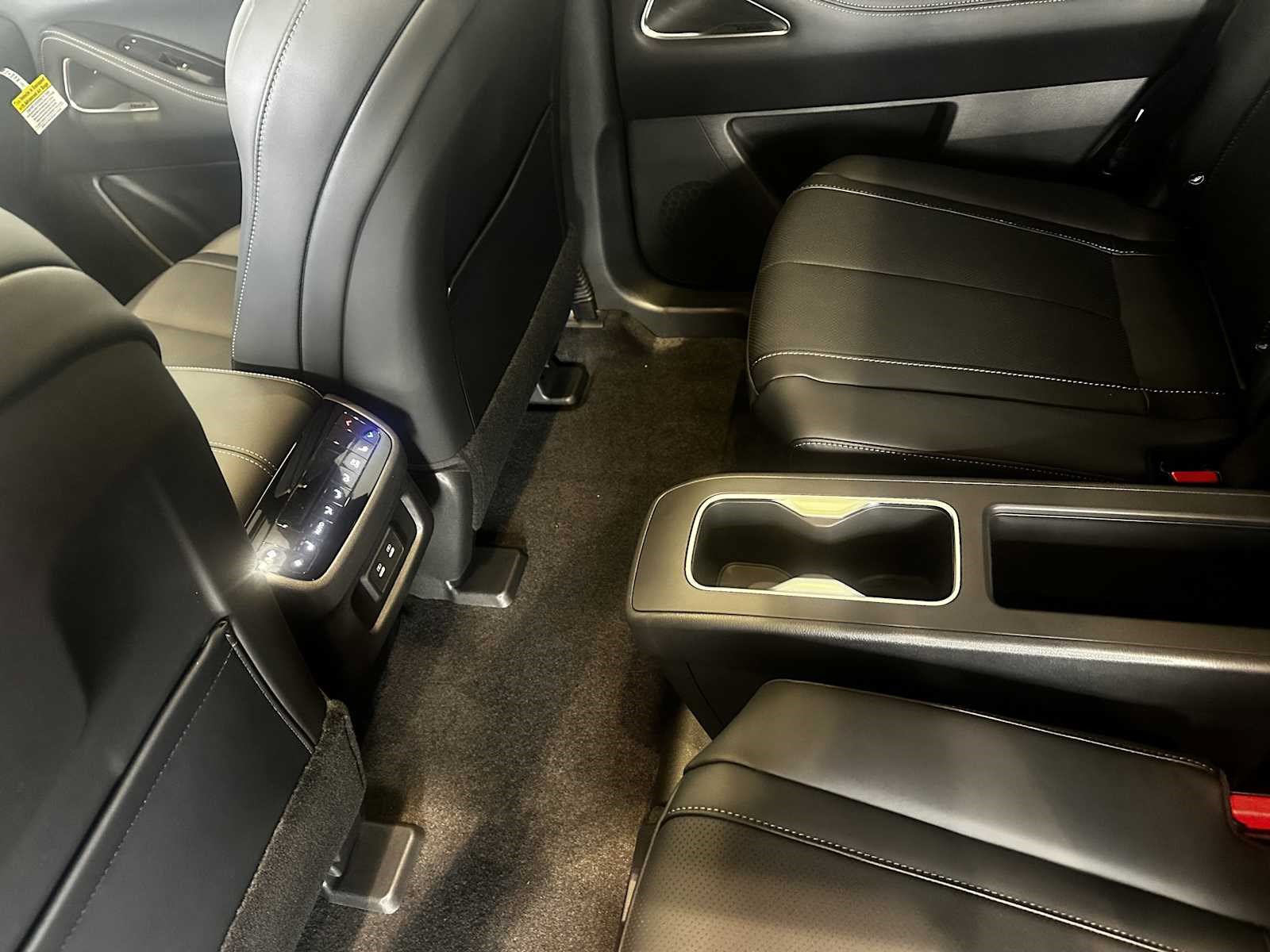 New 2027 INFINITI QX60 Sport AWD/4WD image 14