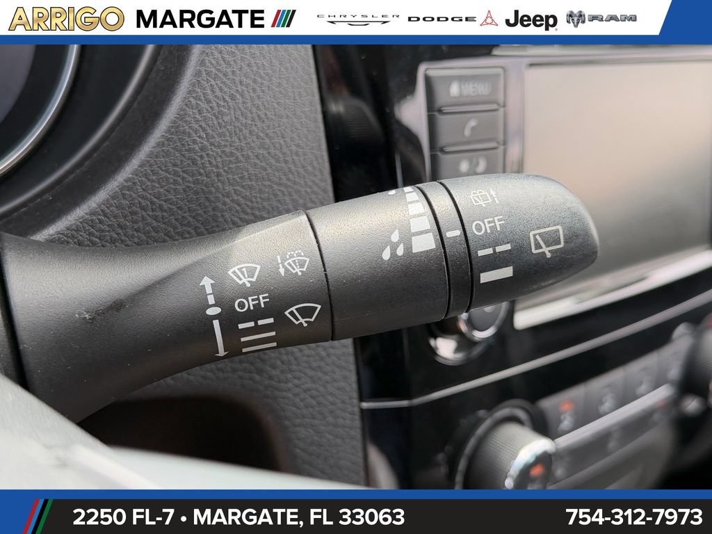 Used 2019 Nissan Rogue Sport S w/ Appearance Package FWD image 28