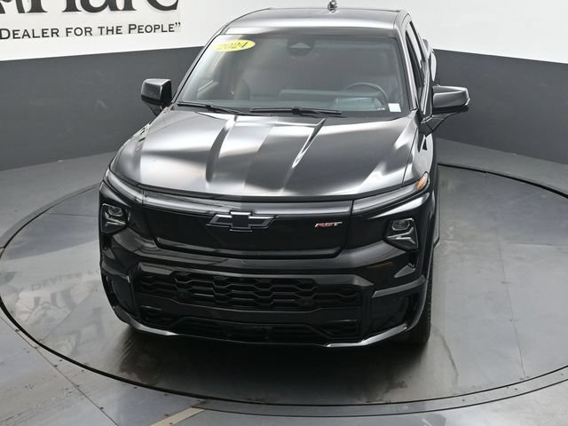 Used 2024 Chevrolet Silverado EV RST AWD/4WD image 45