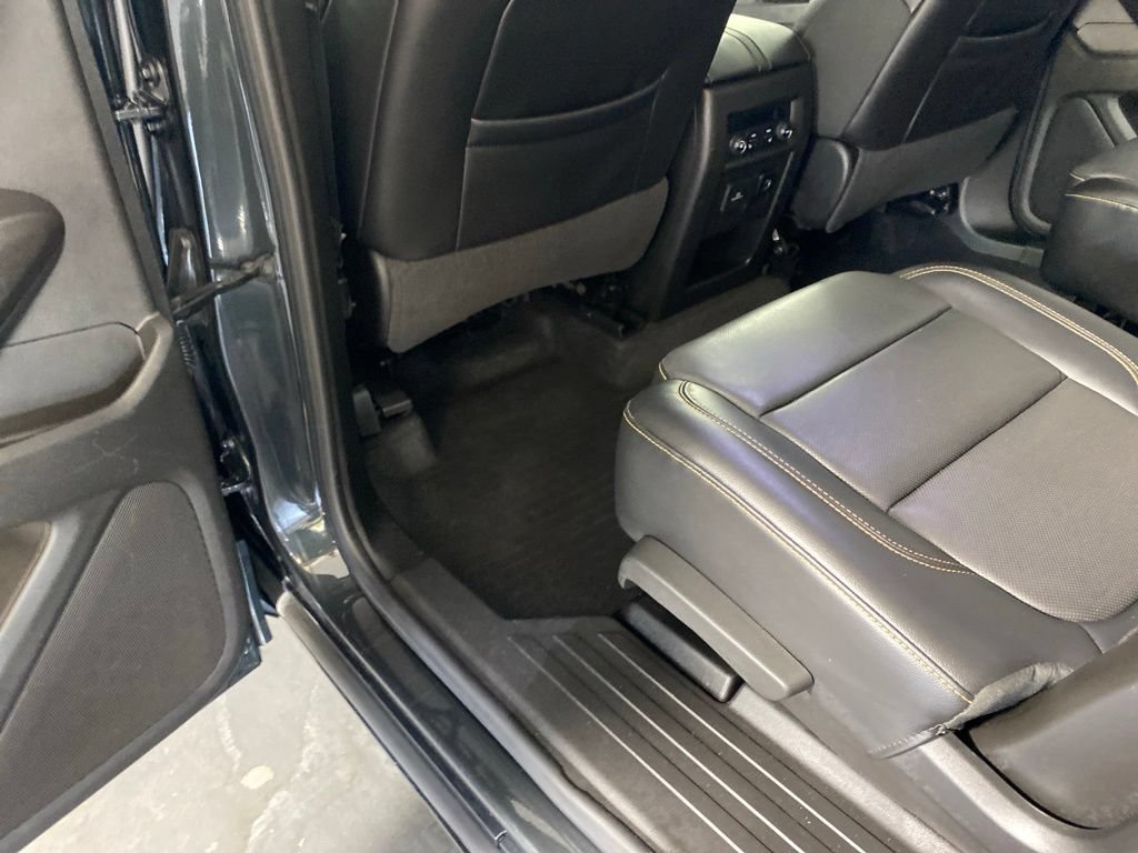 Used 2018 Chevrolet Traverse Premier w/ LPO, Floor Liner Package AWD/4WD image 27