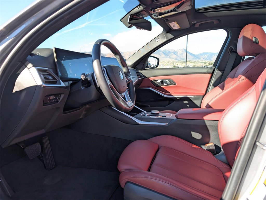 Used 2023 BMW 330i xDrive Sedan w/ Premium Package image 10