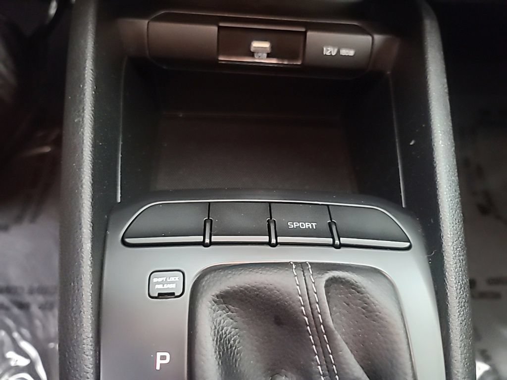 Used 2023 Kia Rio S FWD image 34