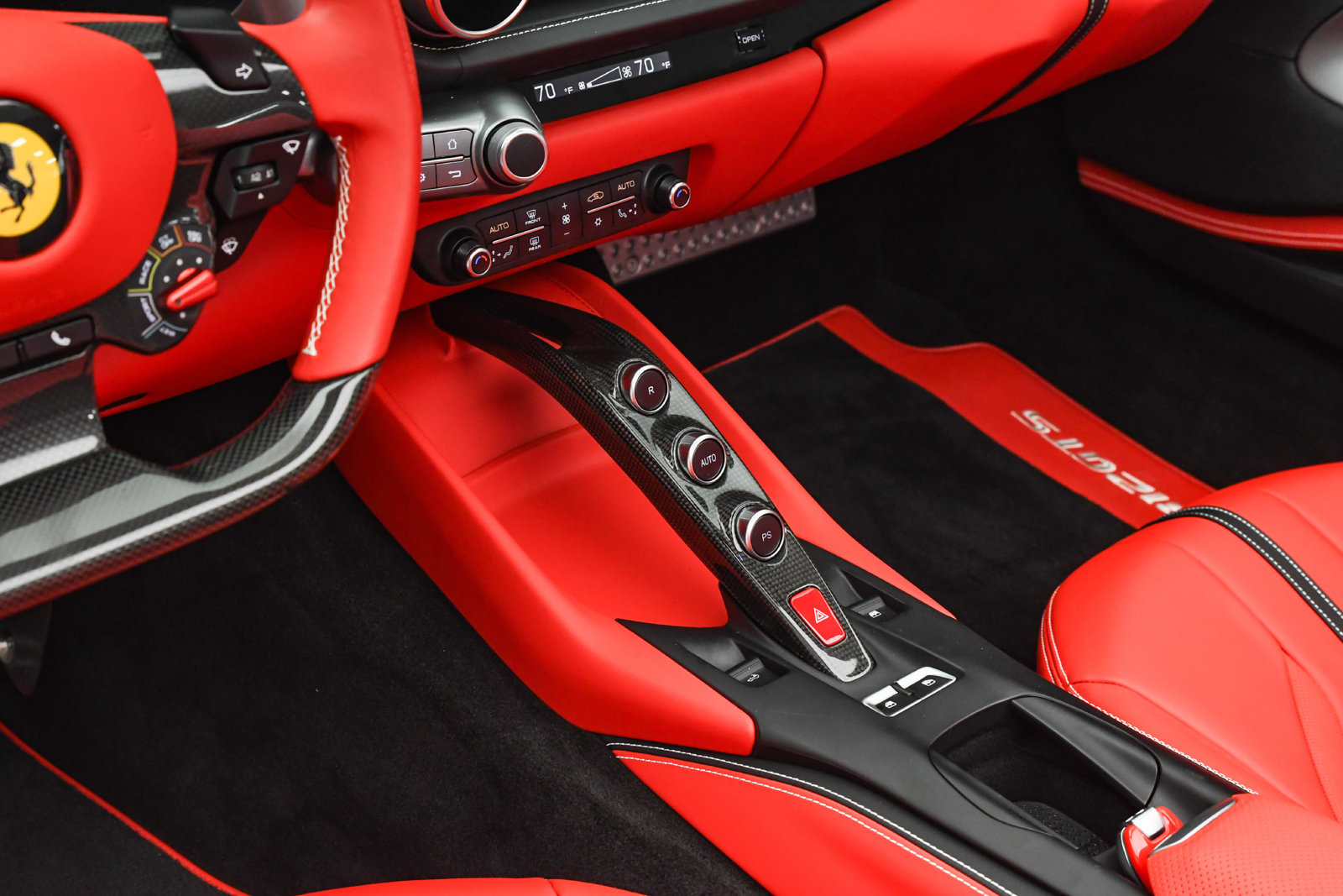 Used 2022 Ferrari 812 GTS RWD image 25