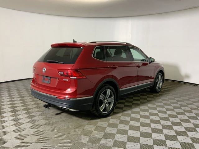 Used 2019 Volkswagen Tiguan SEL Premium w/ 3rd Row Seat Package image 7
