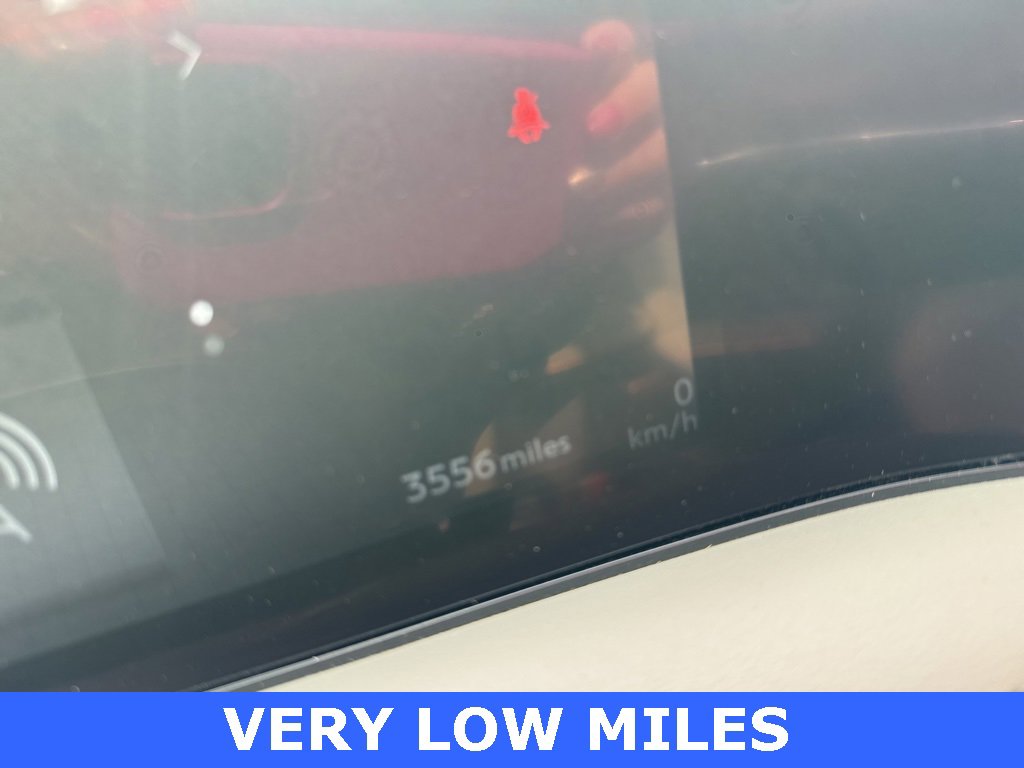 Used 2023 Nissan Ariya FWD image 20