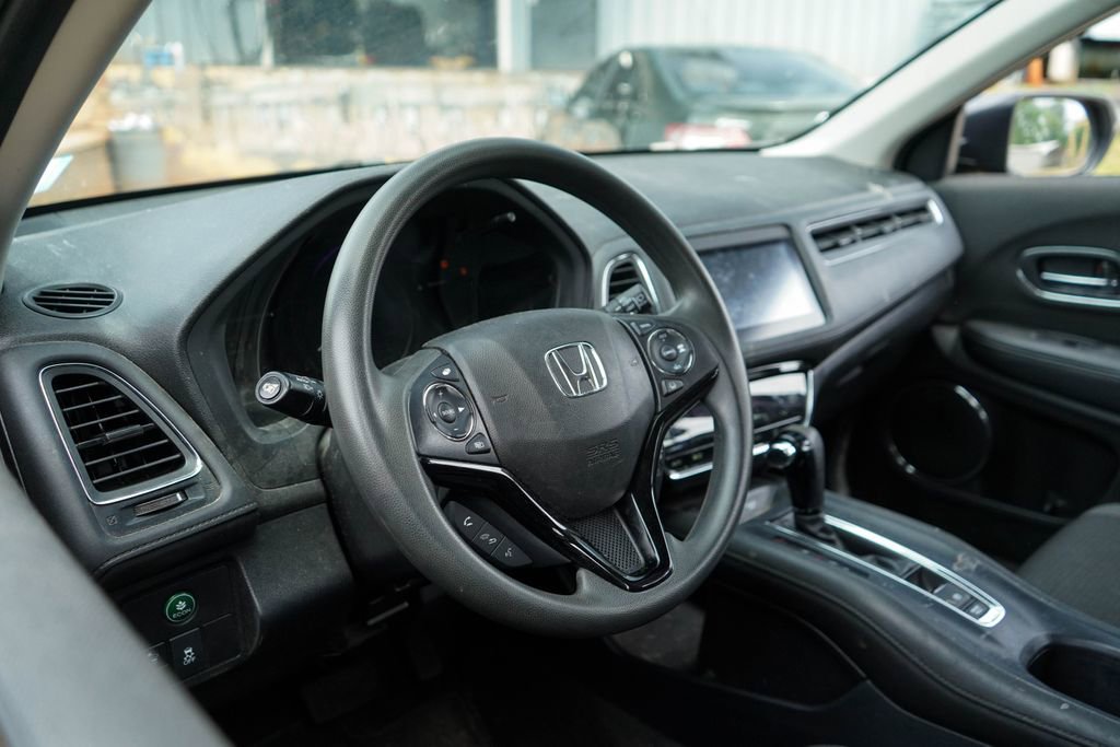Used 2022 Honda HR-V EX image 6