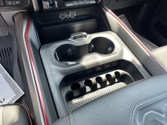 Used 2025 RAM 1500 Rebel image 29