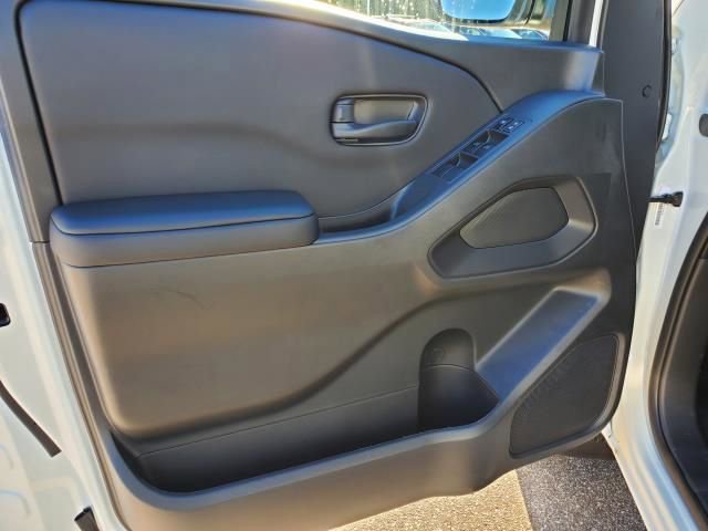 New 2026 Nissan Frontier S image 17