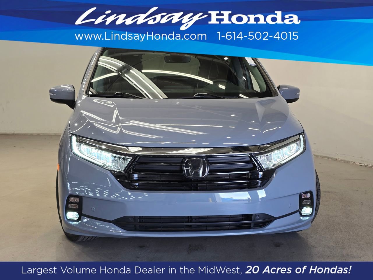 Used 2024 Honda Odyssey Elite image 2