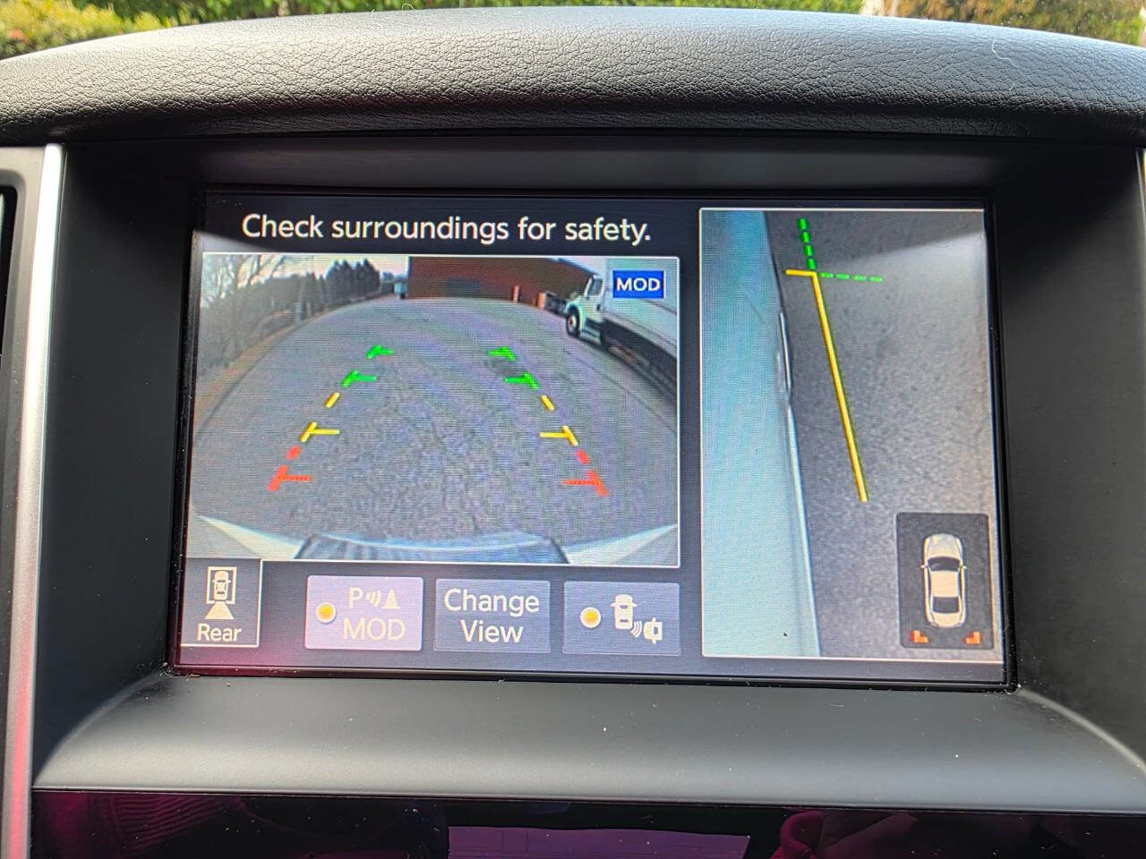 Used 2017 INFINITI Q60 2.0t w/ Premium Plus Package 2.0T image 23